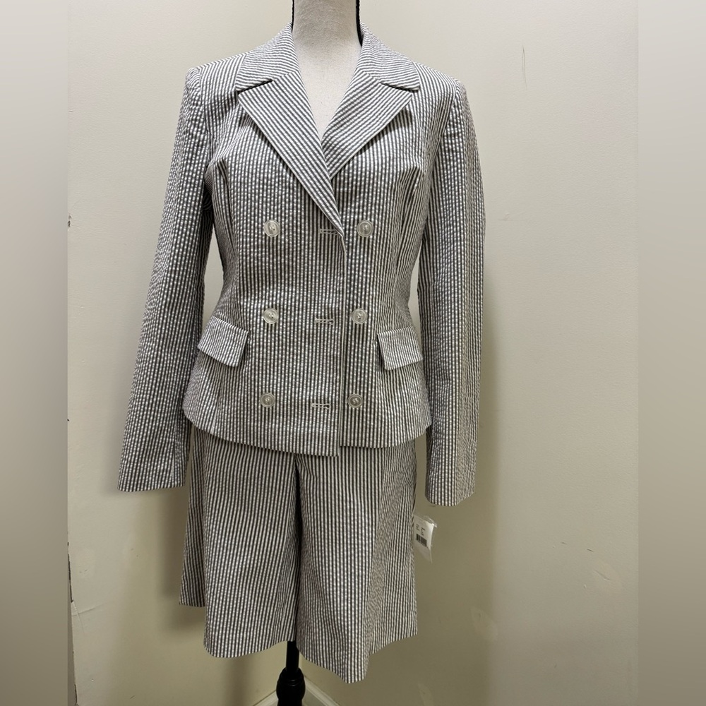 Bloomingdale's striped set
